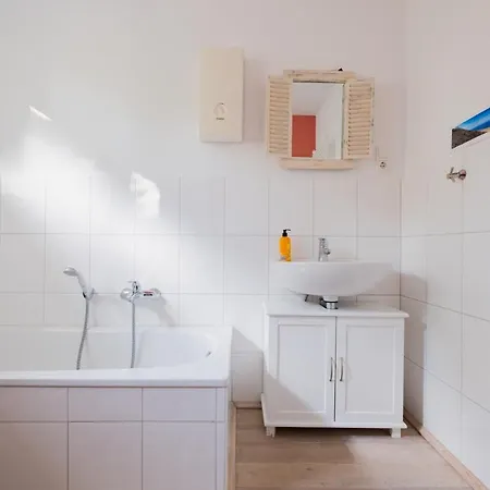Grosszuegiges Penthouse Am Arrenberg Apartment *