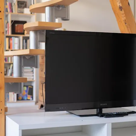 Cruwzo- Grosszuegiges Penthouse Am Arrenberg ヴッパータール