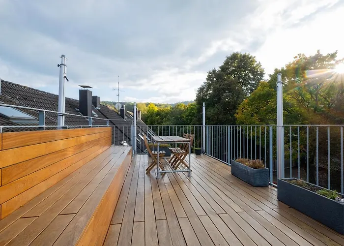 Cruwzo- Grosszuegiges Penthouse Am Arrenberg Wuppertal
